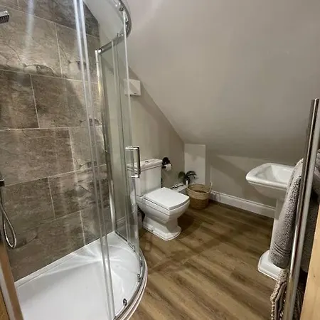 Roseberry View Barn, Apartment *