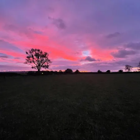 Roseberry View Barn, נורת'אלרטון